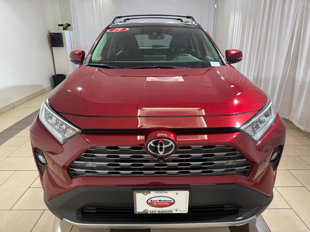 Thumbnail: 2019 Toyota RAV4 - 8