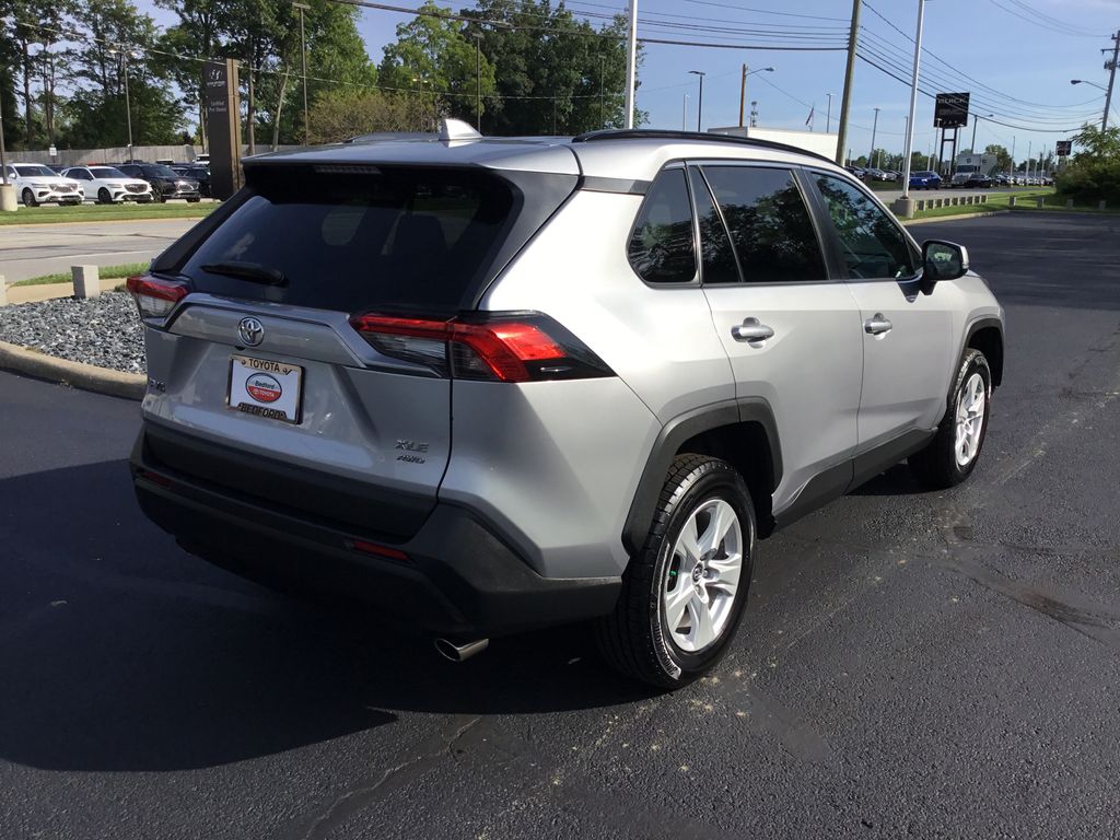 Thumbnail: 2021 Toyota RAV4 - 5