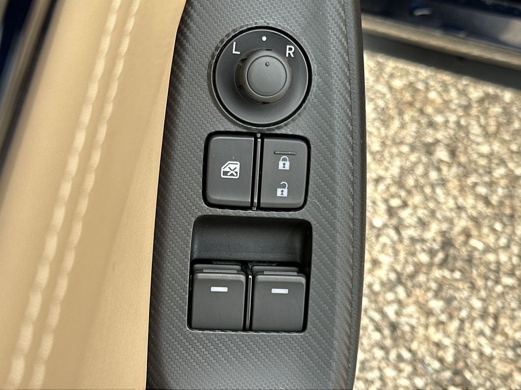 2025 Mazda MX-5 Miata RF Grand Touring - 11