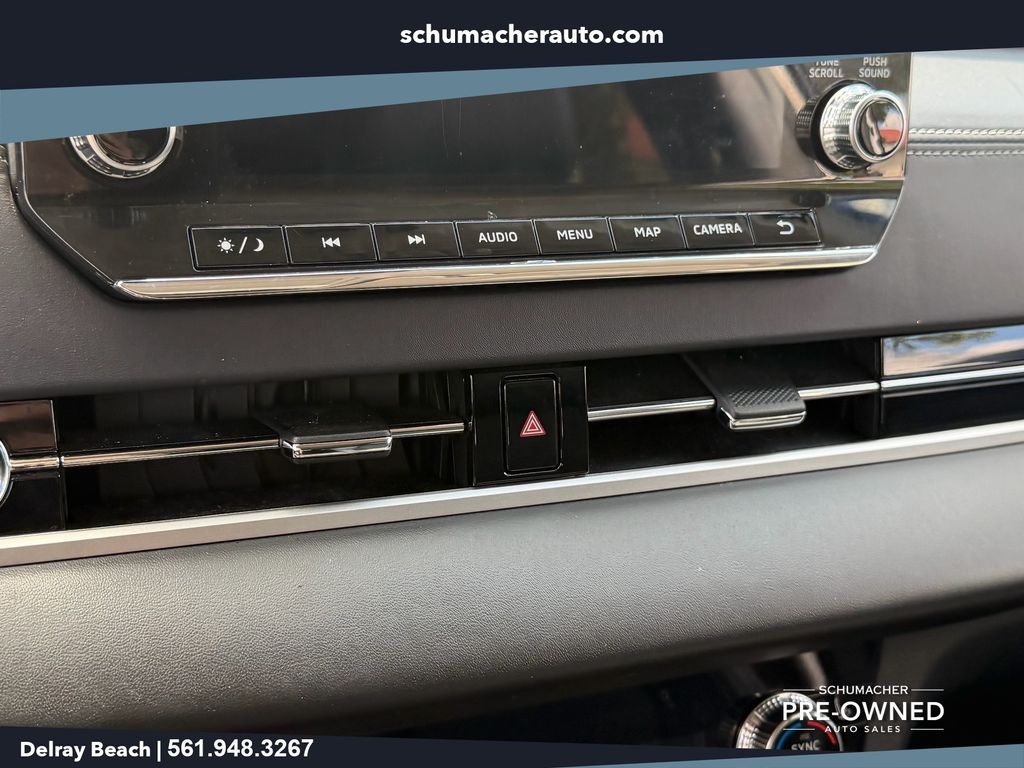 used 2024 Mitsubishi Outlander car, priced at $23,598