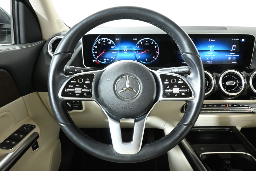 2021 Mercedes-Benz GLA 250 4MATIC 17