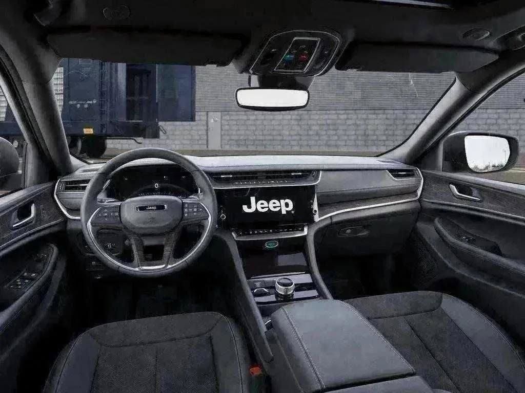 New 2026 Jeep Grand Cherokee SUV