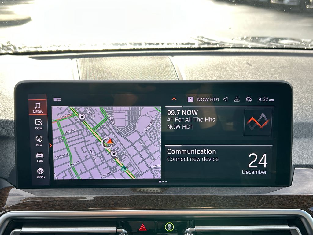 Thumbnail: 2022 BMW X3 - 21