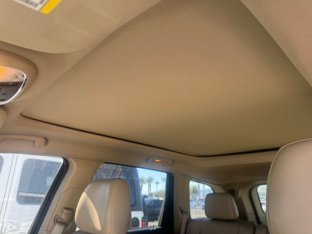 Thumbnail: 2014 Jeep Grand Cherokee - 10