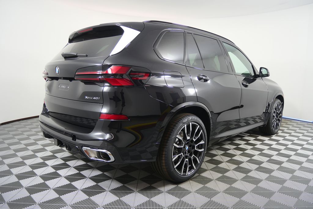 Thumbnail: 2026 BMW X5 - 3