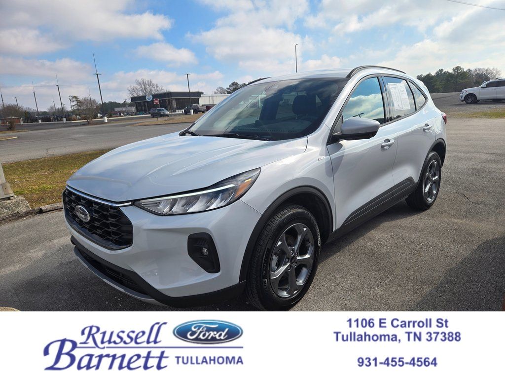 2025 Ford Escape ST-Line Select AWD