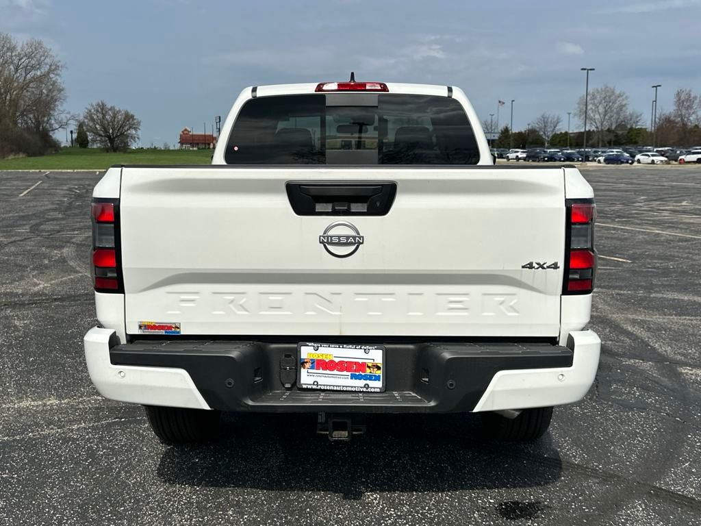 2025 Nissan Frontier SV photo