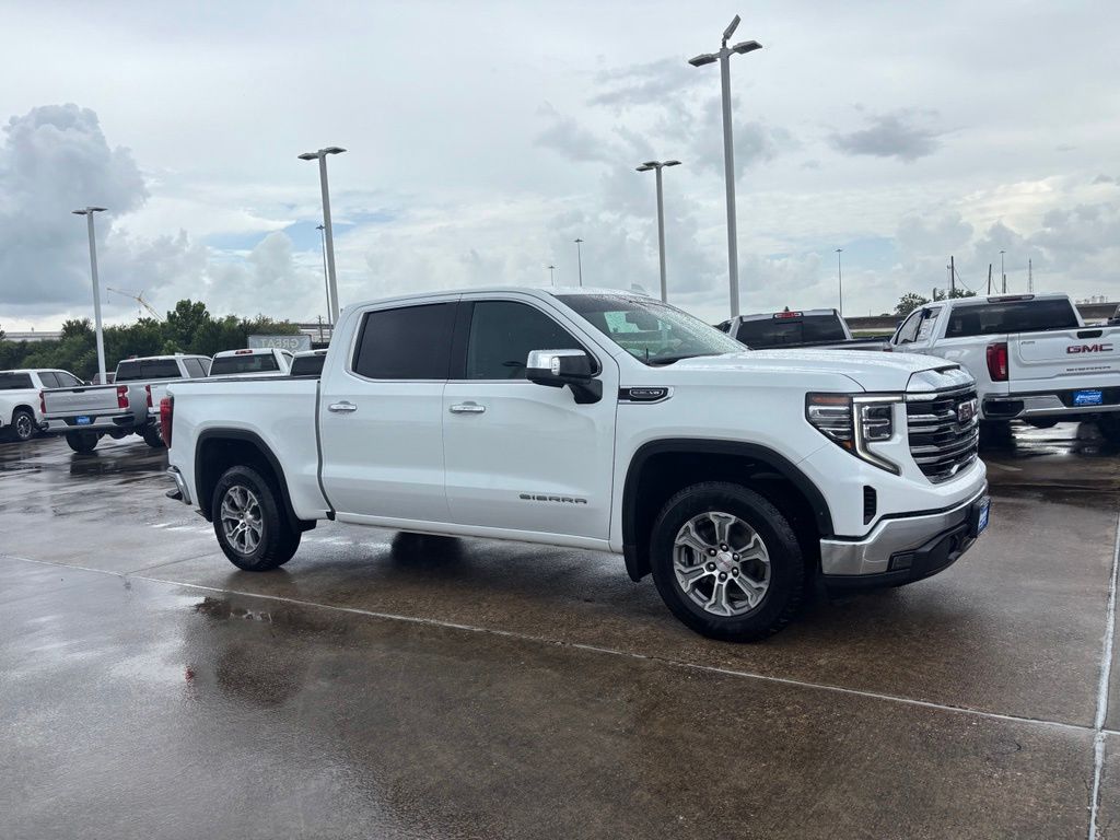 2024 GMC Sierra 1500 SLT - 7