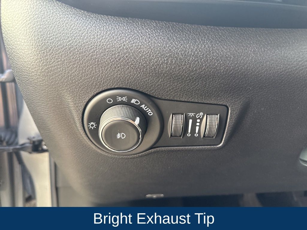 2022 Jeep Compass Altitude FWD