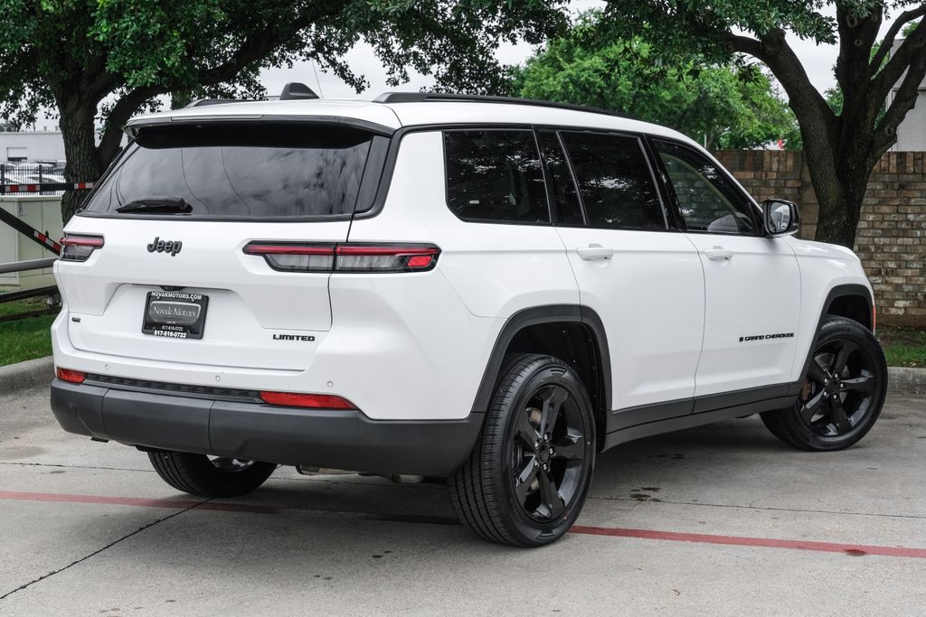 used 2022 Jeep Grand Cherokee L car, priced at $29,343