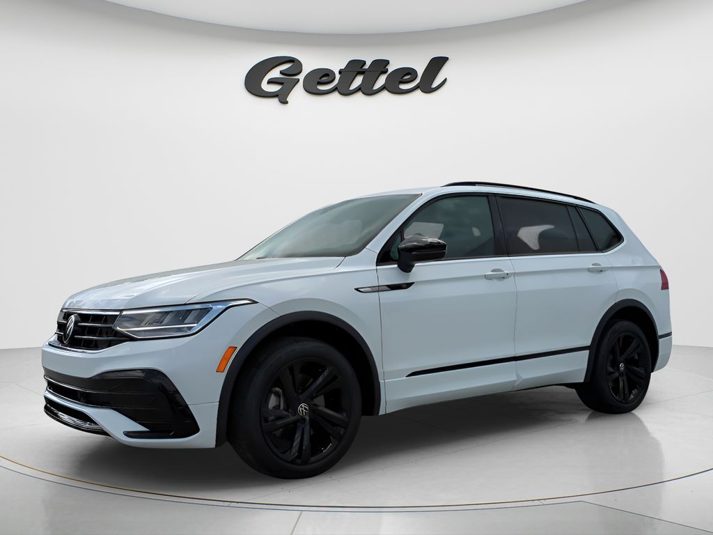 2023 Volkswagen Tiguan 2.0T SE R-Line Black