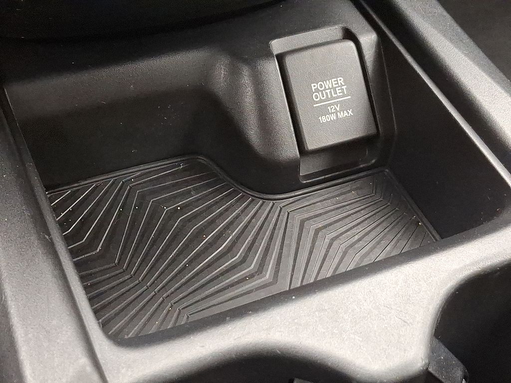 Thumbnail: 2017 Honda CR-V - 24