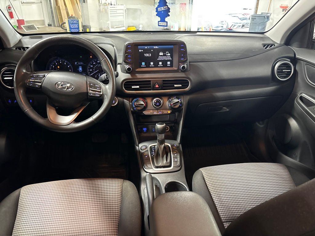 Used 2021 Red Hyundai SEL image 11