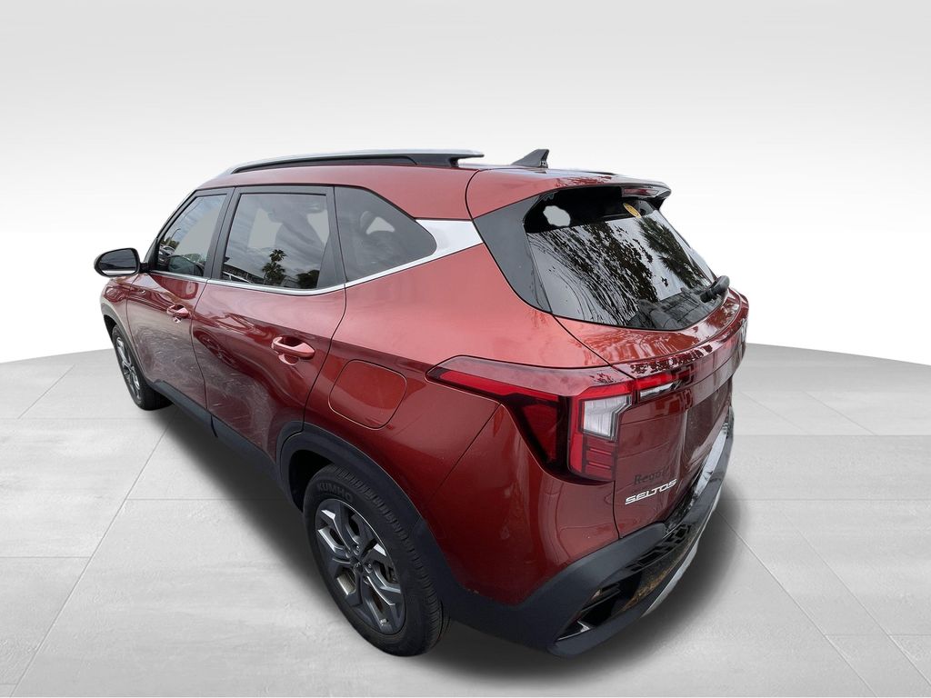 used 2024 Kia Seltos car, priced at $22,391