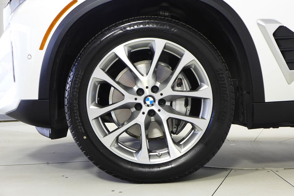 2024 BMW X5 xDrive40i 5