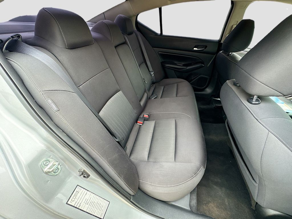 2021 Nissan Altima SV - Photo 28