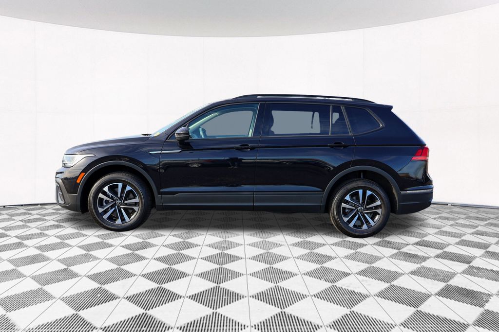 2022 Volkswagen Tiguan 2.0T S 11