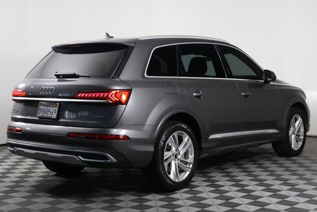 2022 Audi Q7 Premium 4