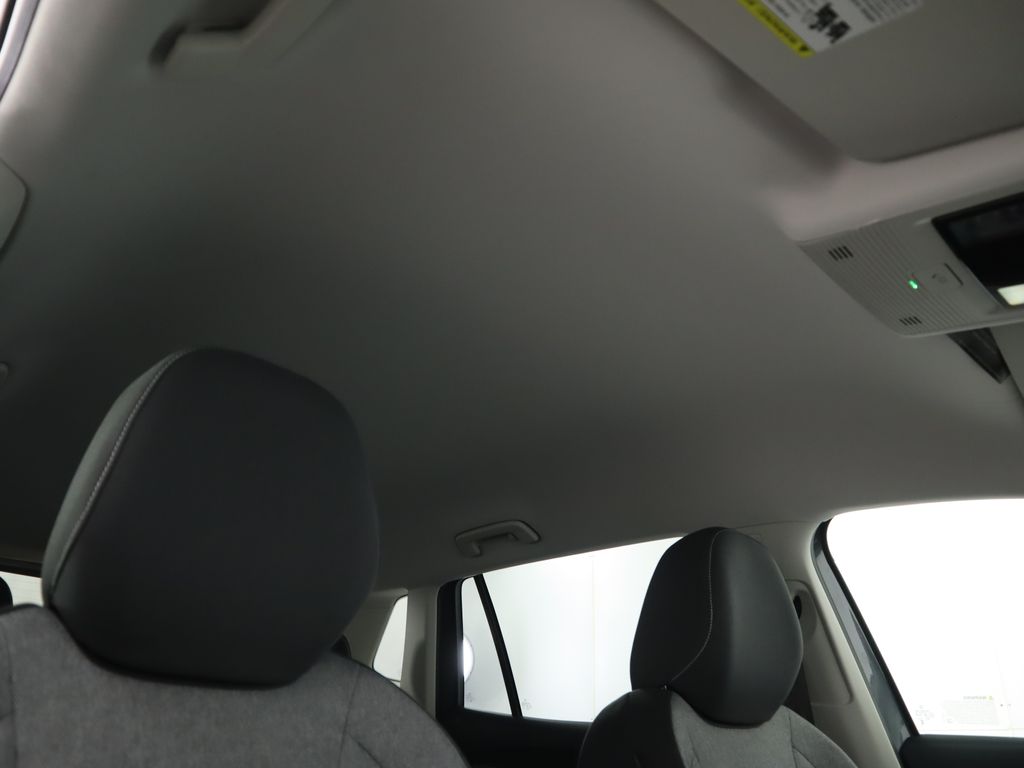 Thumbnail: 2025 Volkswagen Tiguan - 18