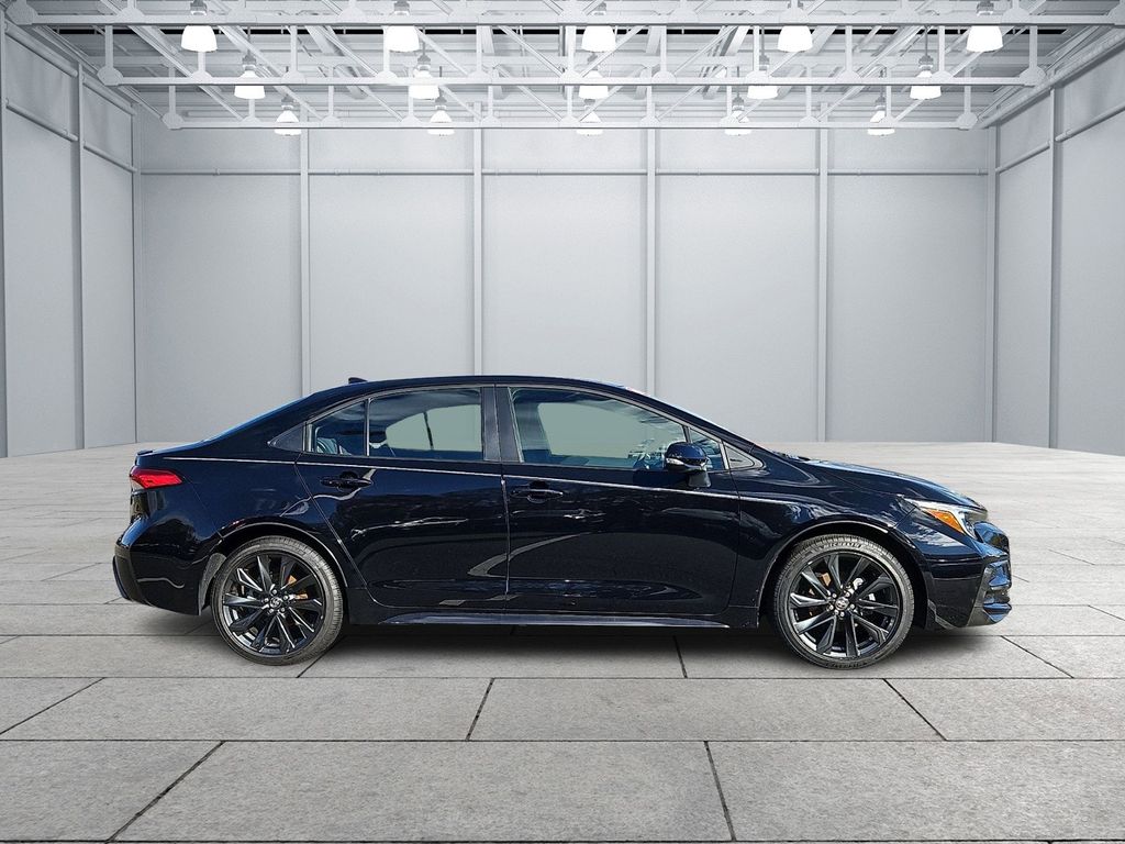 Thumbnail: 2024 Toyota Corolla - 3