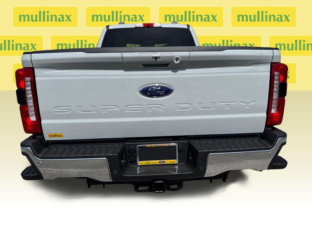 New 2026 White Ford XLT image 14
