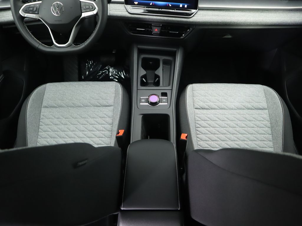 Thumbnail: 2025 Volkswagen Tiguan - 16