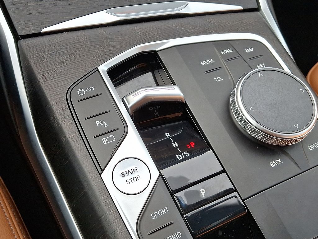 Thumbnail: 2023 BMW 3 Series - 16