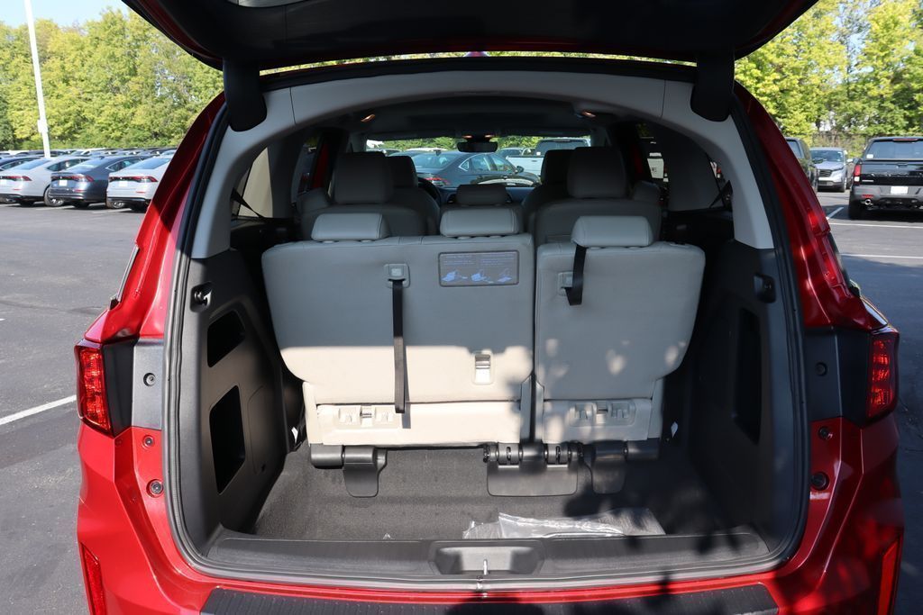 Thumbnail: 2026 Honda Odyssey - 12