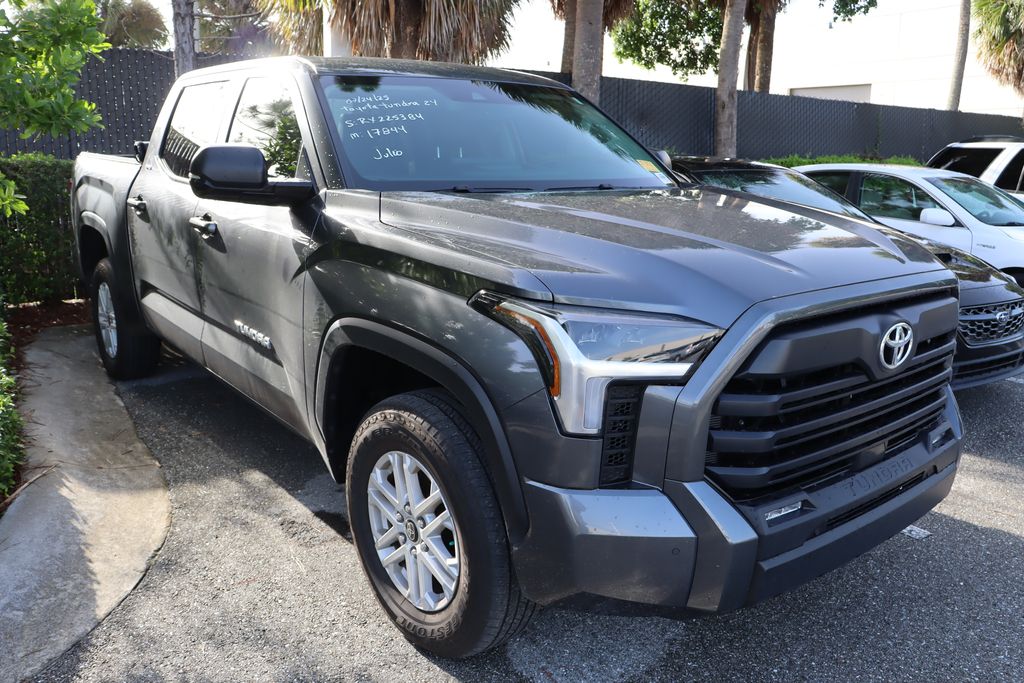 Thumbnail: 2024 Toyota Tundra - 6