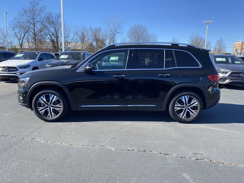 Thumbnail: 2025 Mercedes-Benz GLB - 8