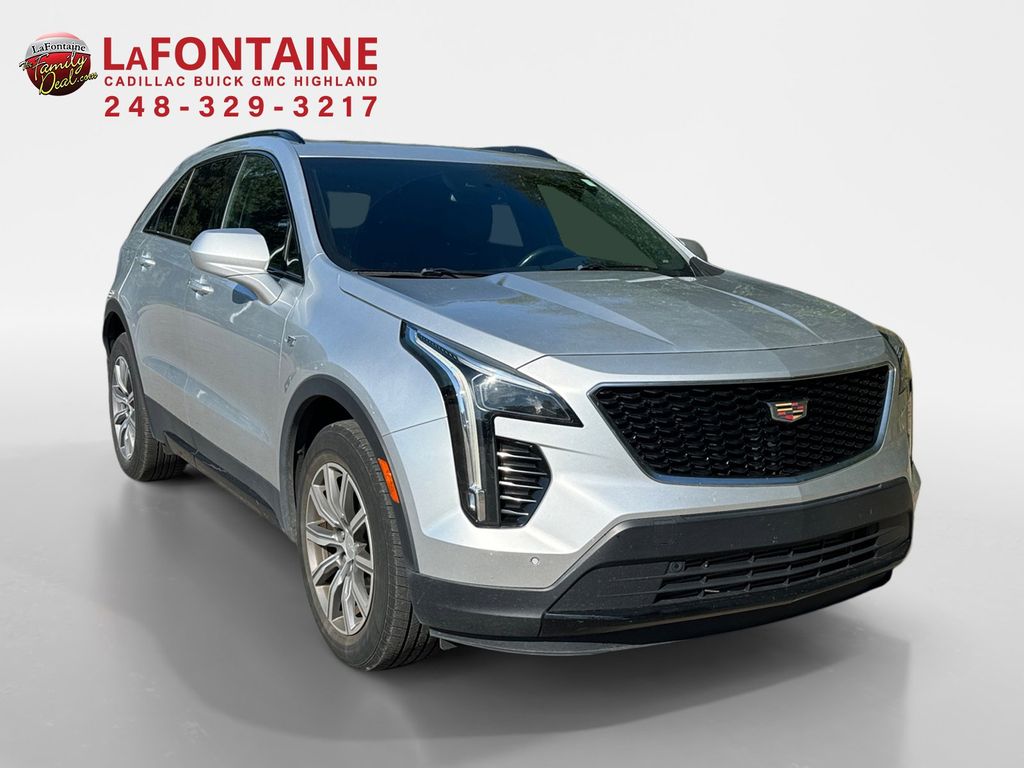 2019 Cadillac XT4 Sport 3