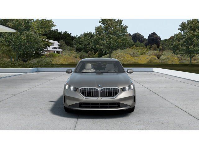 New 2027 Gray BMW 530i image 3