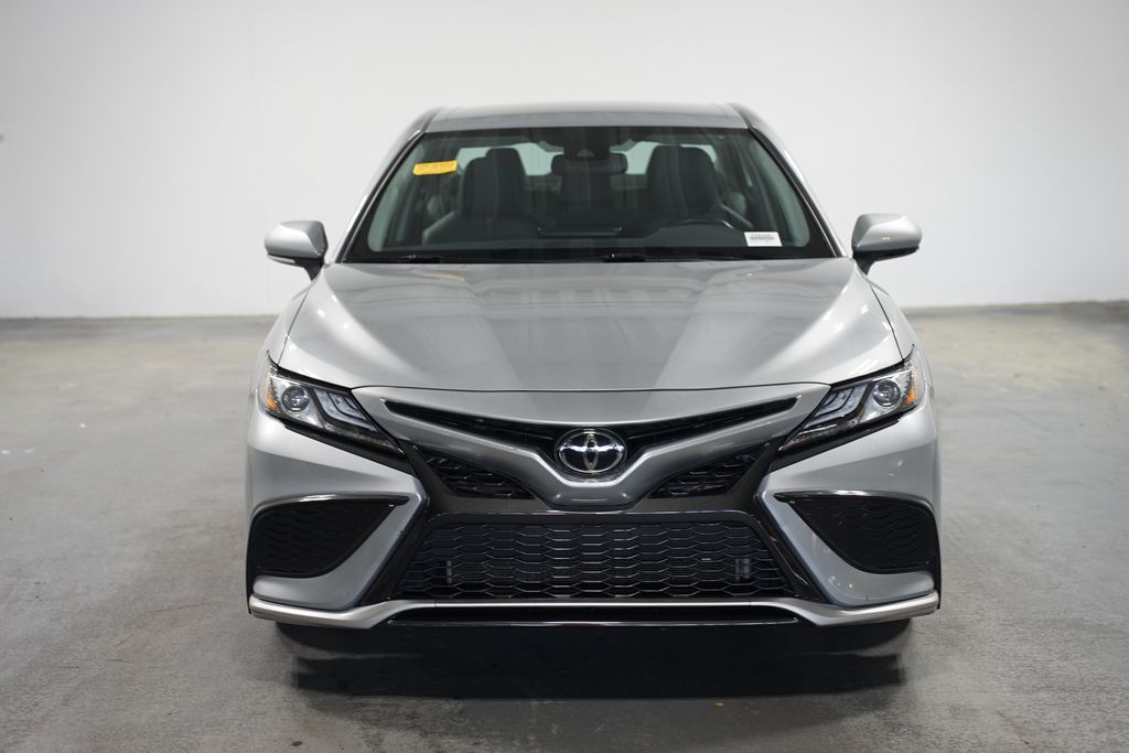 2023 Toyota Camry XSE 2