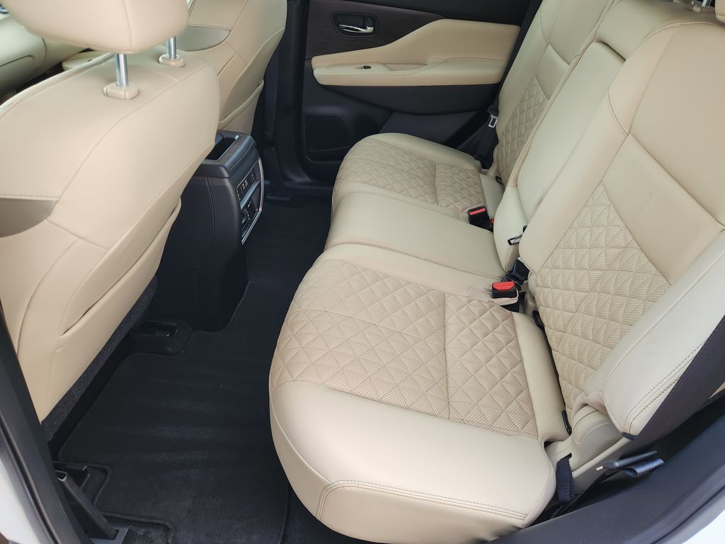 2023 Nissan Murano Platinum White at Central Houston Nissan