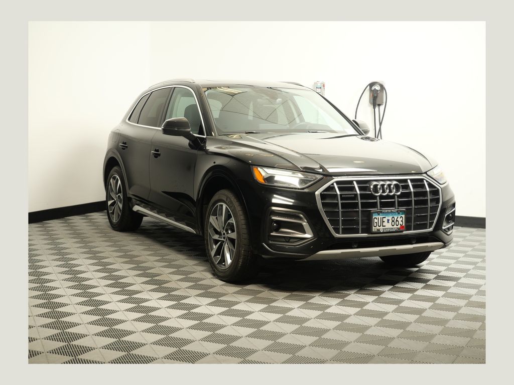 Brilliant Black 2021 Audi Q5 SUV / Crossover All-Wheel Drive 7-Speed Automatic