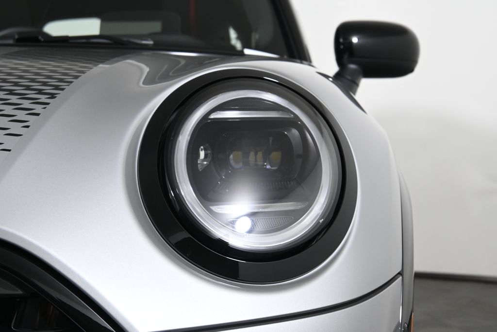 Thumbnail: 2026 MINI Cooper - 10