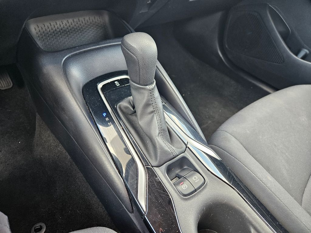Thumbnail: 2022 Toyota Corolla - 26