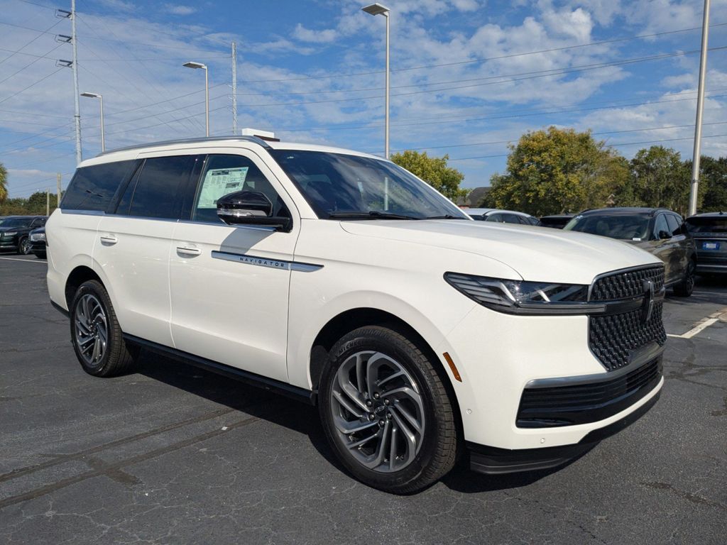 2025 Lincoln Navigator Reserve