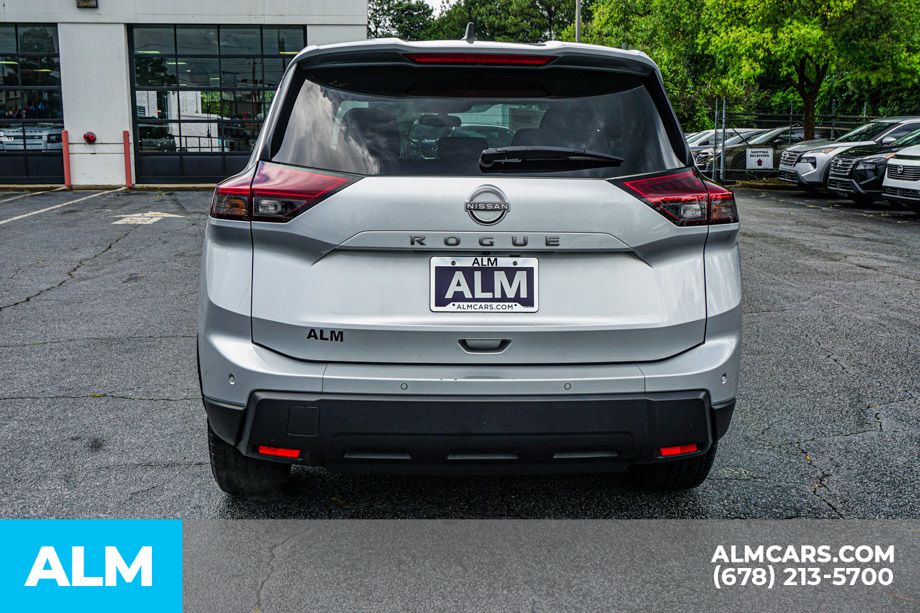 Used 2024 Silver Nissan S image 10