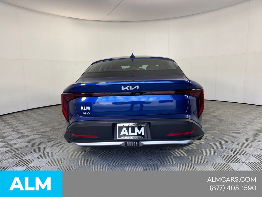 Used 2025 Blue Kia LXS image 9