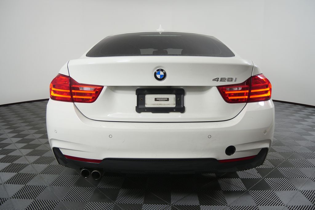 Thumbnail: 2016 BMW 4 Series - 4