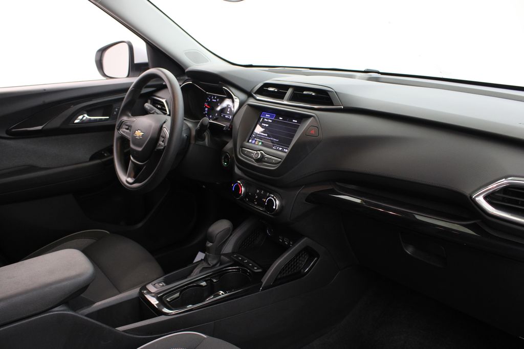 used 2023 Chevrolet TrailBlazer car