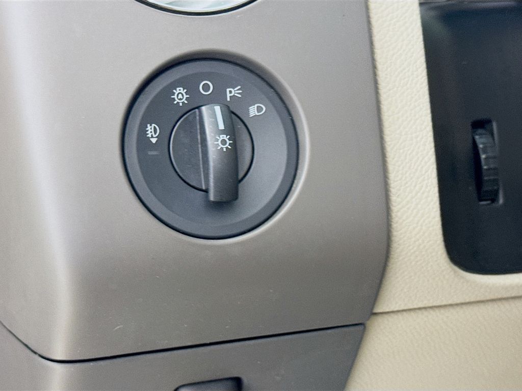 Used Car 2014 Ford Expedition  For Sale Under $10,000 In Austin, Texas