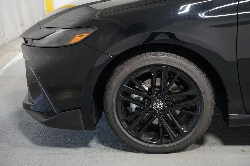 Thumbnail: 2026 Toyota Camry - 5