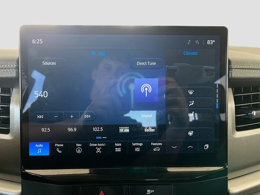 Used 2023 Black Ford XLT image 15