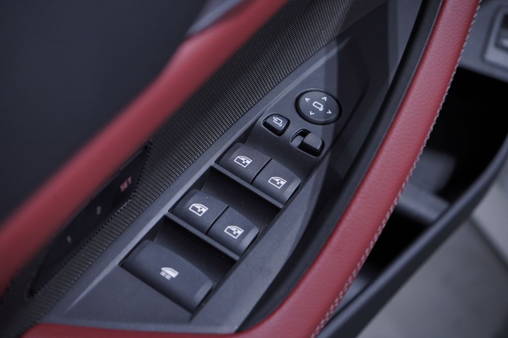 Thumbnail: 2026 BMW 4 Series - 14