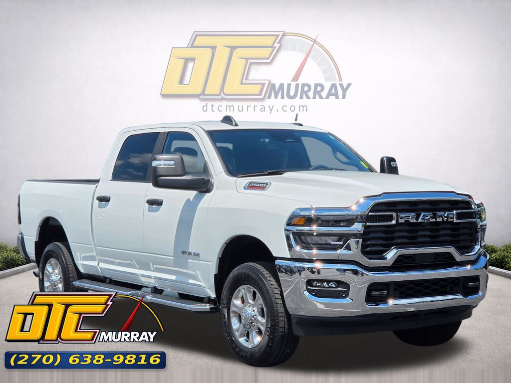 Bright White Clearcoat 2026 RAM 2500 Pickup Truck Four-Wheel Drive 8-Speed Automatic