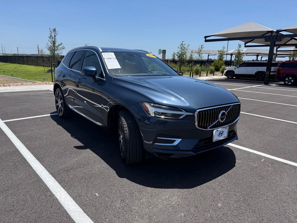 Thumbnail: 2020 Volvo XC60 - 3