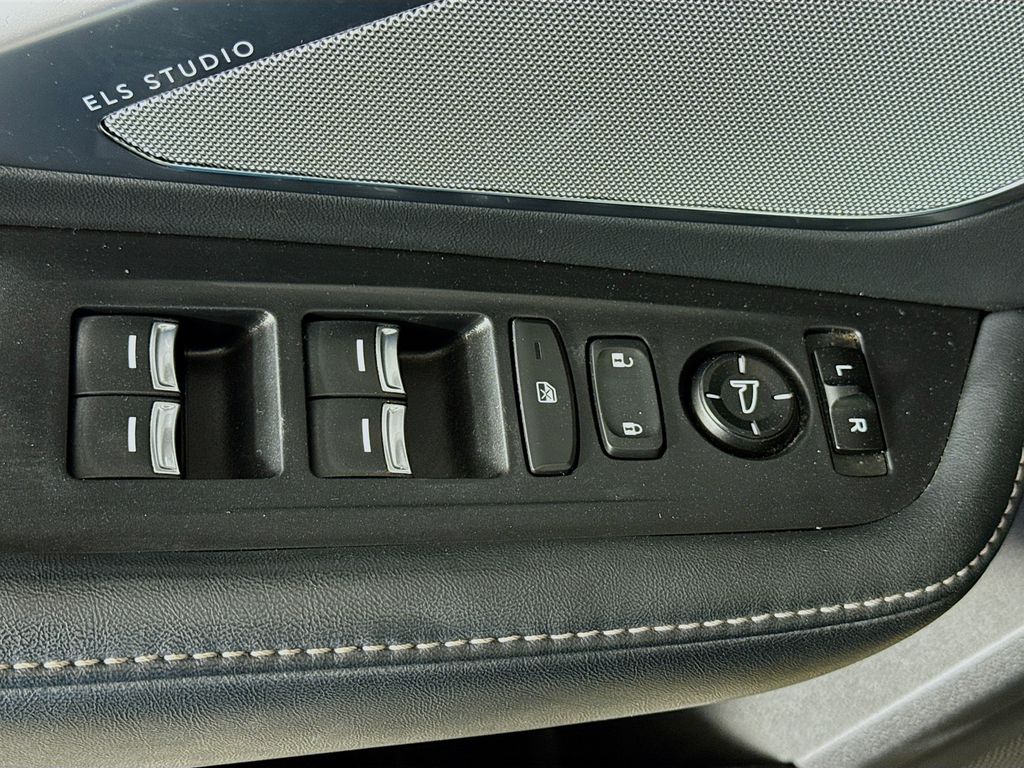 Thumbnail: 2020 Acura RDX - 18