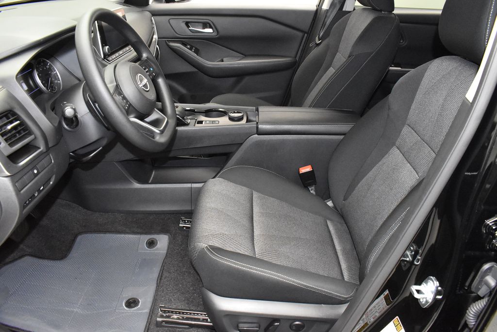 Thumbnail: 2024 Nissan Rogue - 12